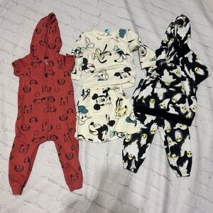 Carter’s, Disney Baby, Old Navy 5 piece lot 3 outfits for 24mos toddler boy  GUC